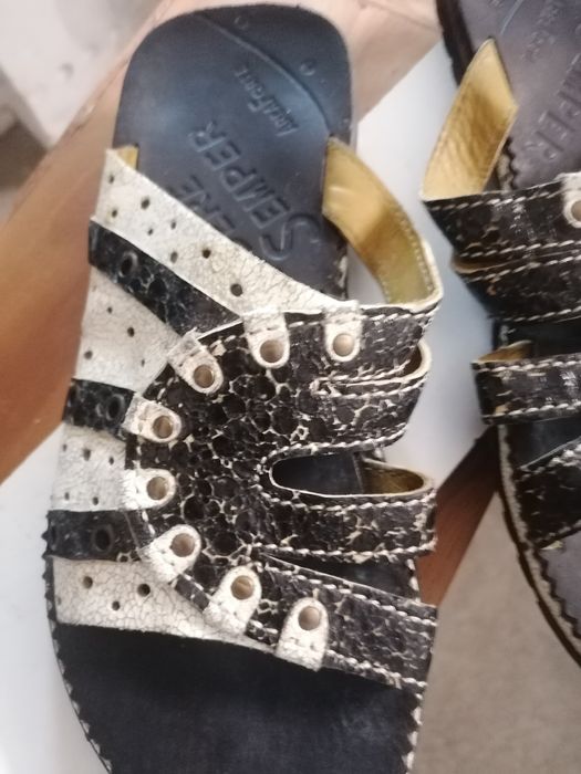 Chinelos homem t 42(couro)