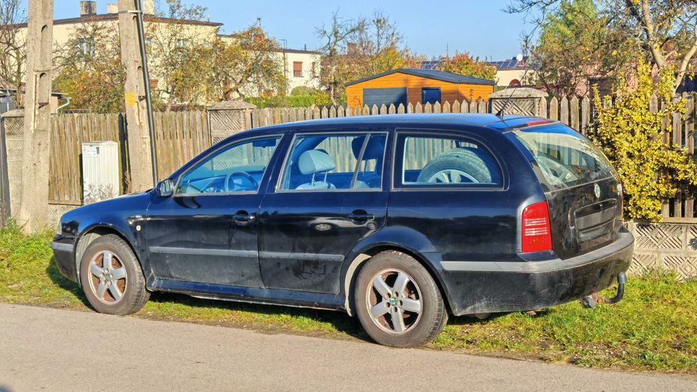 Skoda Octavia 1 kombi 2.0 Pb, hak