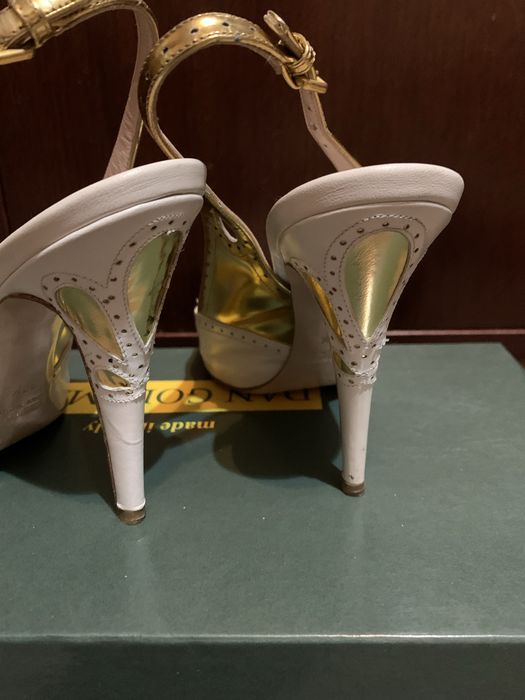 Босоніжки miu miu