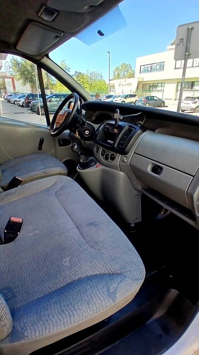 Vendo Renault Trafic 1.9  82 cv. Ano 2005