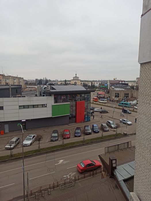 Подобово 3-х кімнатна квартира, р-н вокзалу