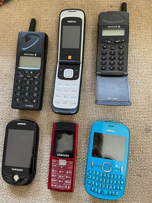 6 Used Mobile Phones, 1 Is Completely New64284417755395121