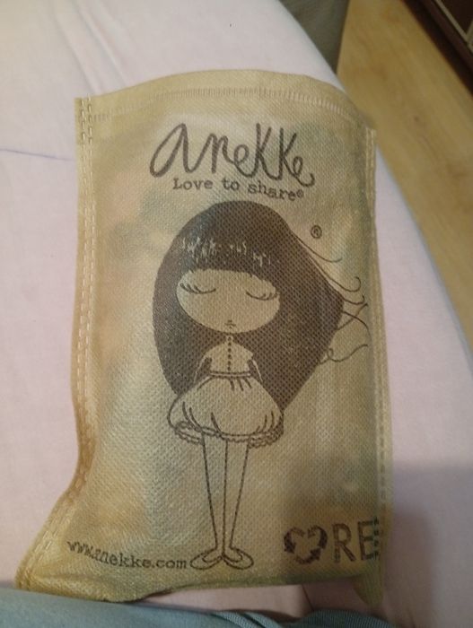 Saszetka na karty Anekke