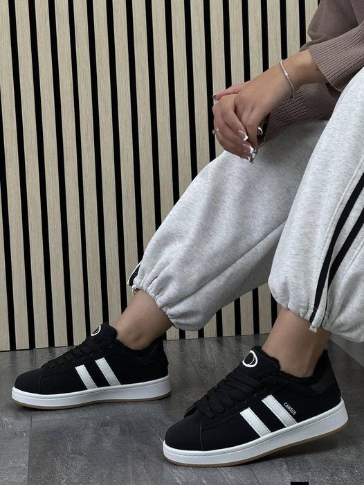 Кросівки зимові на 40 41 42  повномірні тедді жіночі зимові