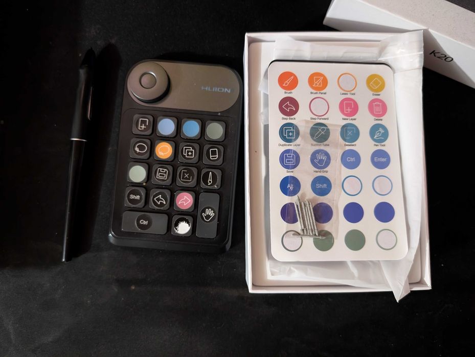 Huion KAMVAS 24 + Keydial mini K20