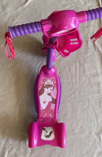 Trotinete de criança da Disney