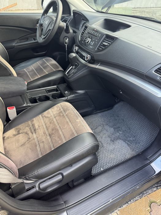 Продам Honda CR-V