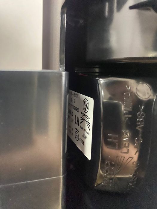 Задній стоп ліхтар ляду розпашонку VW Caddy Кадді 16- оригінал