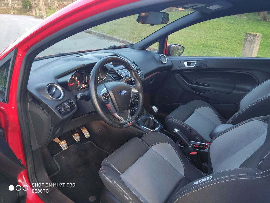 Ford Fiesta ST 1.6 182cv