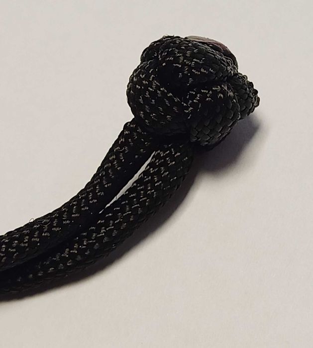 Bransoletka Survival „COBRA” linka spadochronowa z „diamentem”- czarny