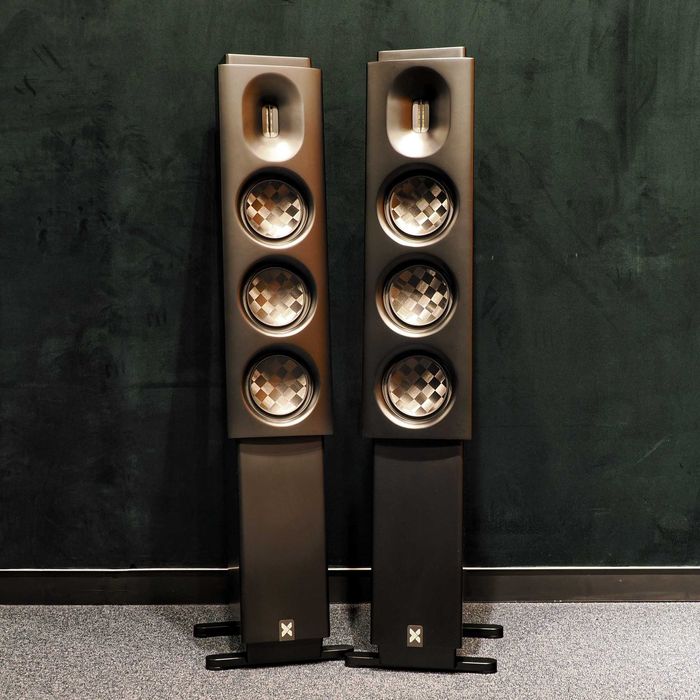 Axxess L3 kolumny podłogowe duńskie para nowe pełna gwarancja