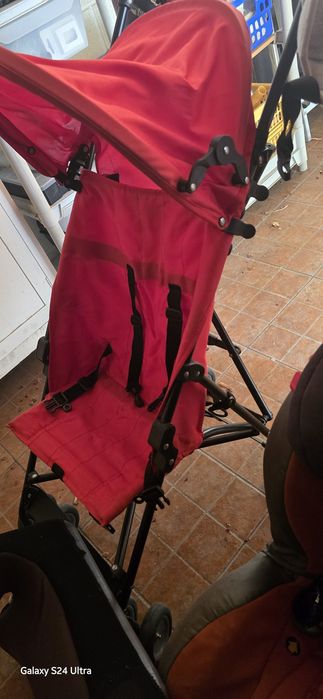 Conjunto carrinho passeio, cadeira  e banco de bebé