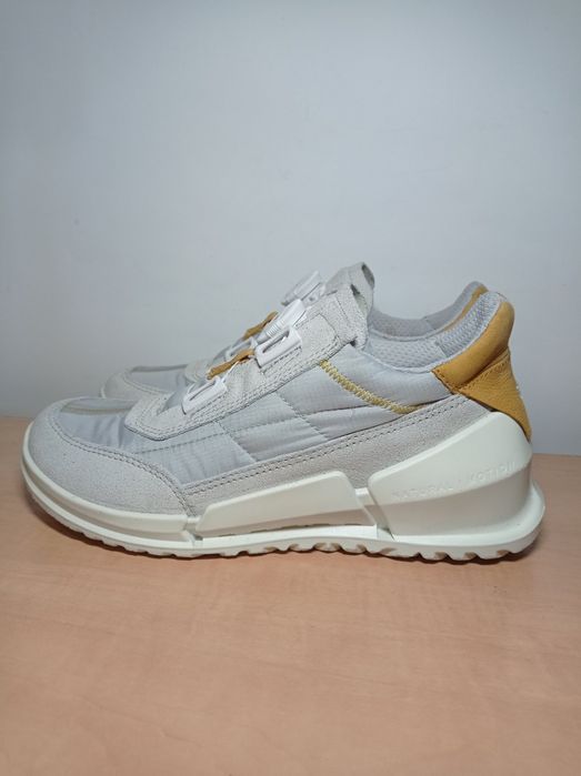 Кросівки ЕССО ВІОМ 35р.