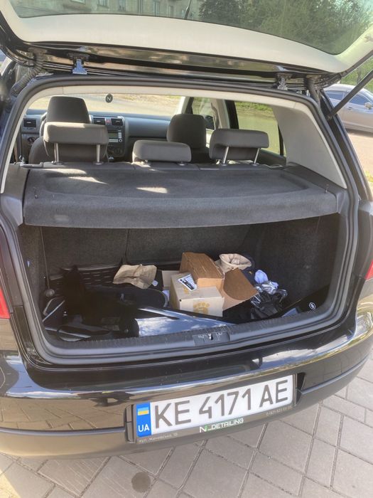 Продам авто Volkswagen Golf.