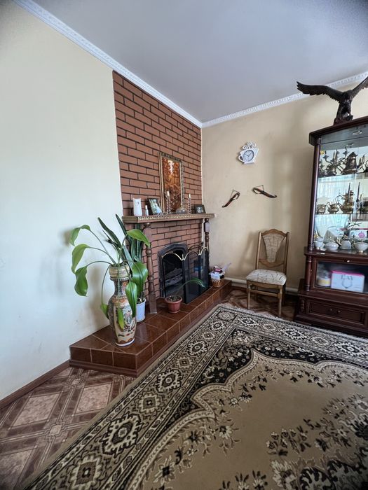 Будинок 256м² + 10 соток | Раково | Гараж, сауна, 5 кімнат