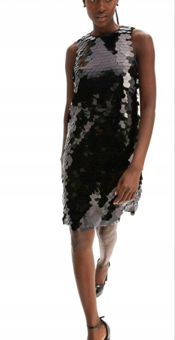 Cekinowa sukienka  rozm M