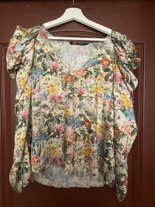 Кофточка Zara с интересными рукавами