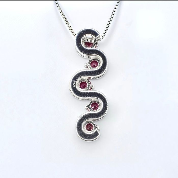 Colar com Rubi Natural 0,75ct | GEMTEC | Prata 925 | Banho Ouro 18K