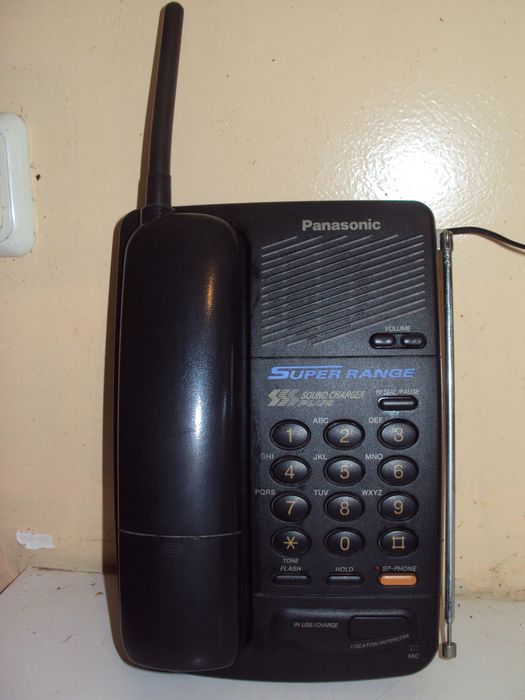 Радиотелефон PANASONIC, кнопочный  телефон