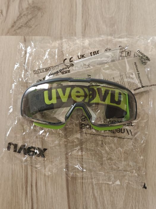 Gogle ochronne Uvex, nie parujące