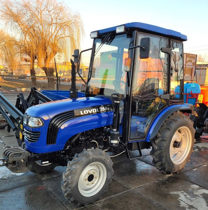 Мінітрактор LOVOL TE 354 з кабіною, реверс