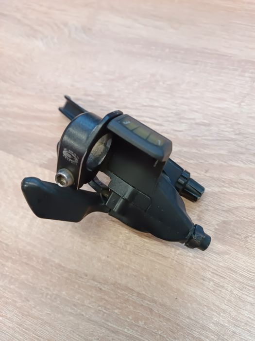 Klamkomanetka Shimano Alivio 3s lewa