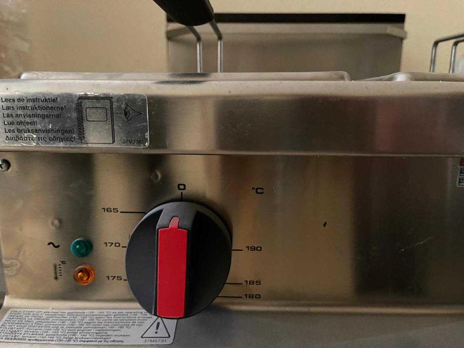 Cozedor de massa e Grill profissional, gas.