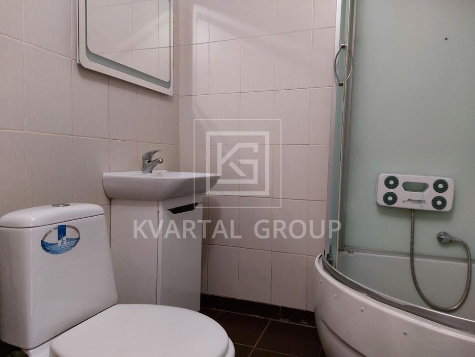 Продам комерційне приміщеня з ремонтом! Центральний парк!