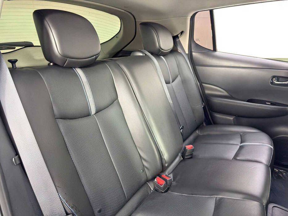 Nissan LEAF SL PLUS      2019