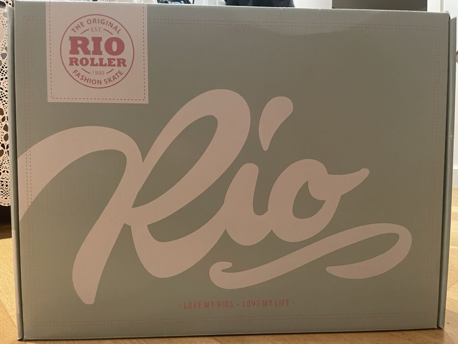 Patins 4 rodas- Rio Roller