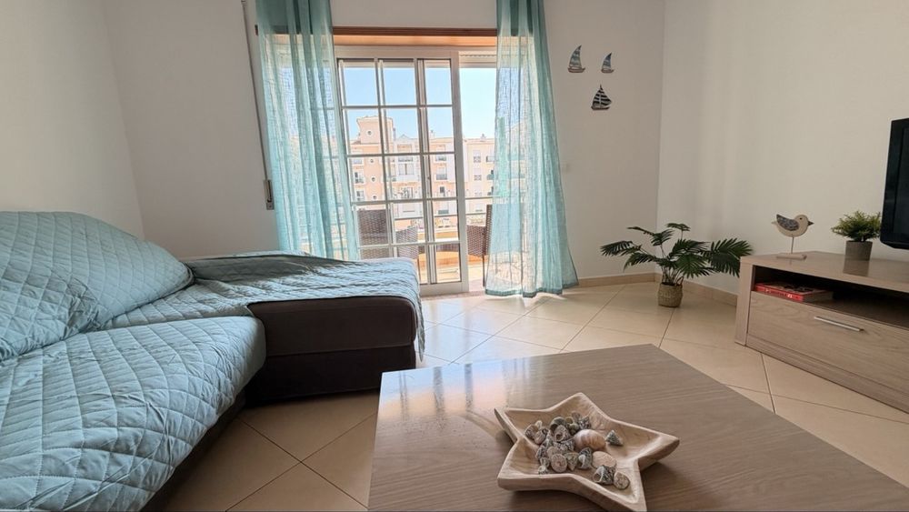 Ultimas semanas de Set 2026 - Ferias (Alugar) - T2  a 700m da Praia • Piscina, Garagem, A/C e Wi-Fi 6 • Armação de Pêra