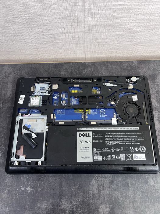 Розборка Dell E5450 не робочий, топкейс сервісна кришка шахта HDD