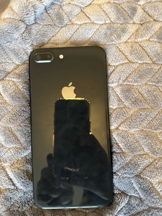 Iphone 8 plus 64gb