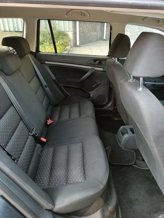 Skoda Octavia a5 2011 1.6d -  7000$