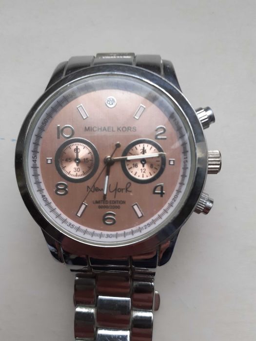 Жіночі наручні часи американської фірми MICHAEL KORS