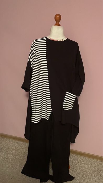 Rewelacyjna asymetryczna tunika 158c ze wstawkami pasiaka 42/44/46/48