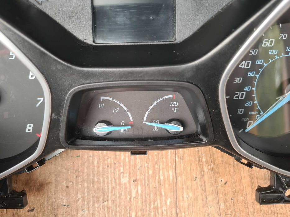 Ford Focus MK3 12r licznik zegary