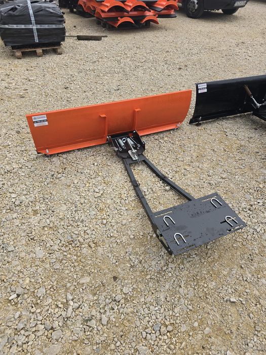 Uniwersalny pług do śniegu do quada – z dostawą w całej Polsce