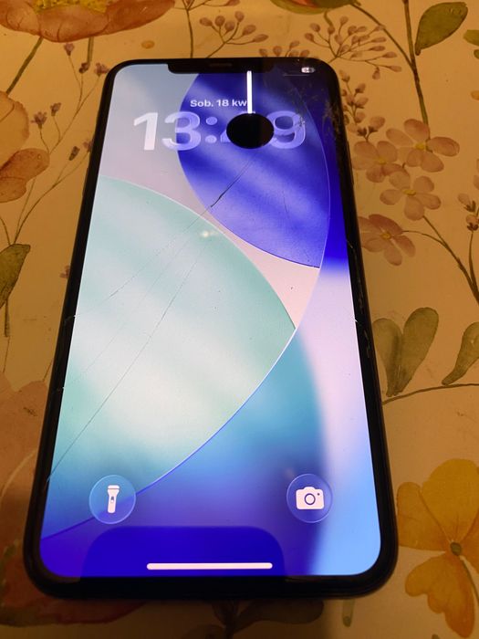 iPhone 11pro max 256gb zbity ekran