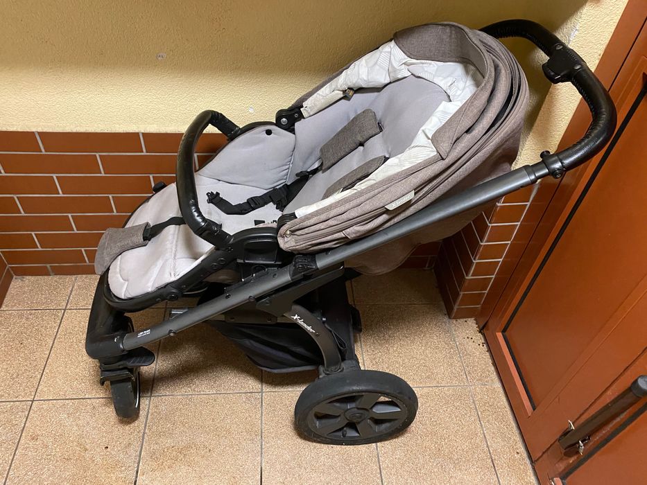 Wózek spacerówka X Lander X Move pompowane koła