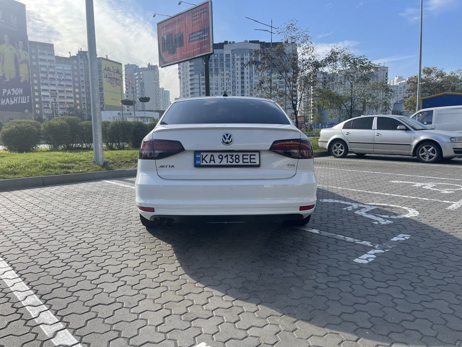 Jetta 6 1.8 tsi 2016 пробег 70т.