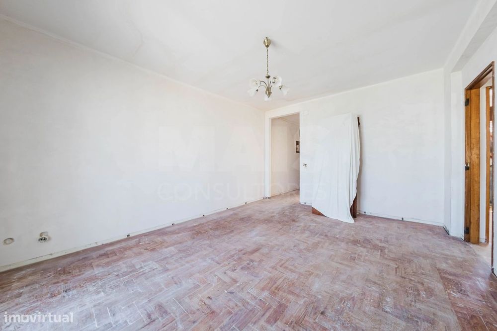 Apartamento T2 Renovado em Peniche – Oportunidade de Investimento!