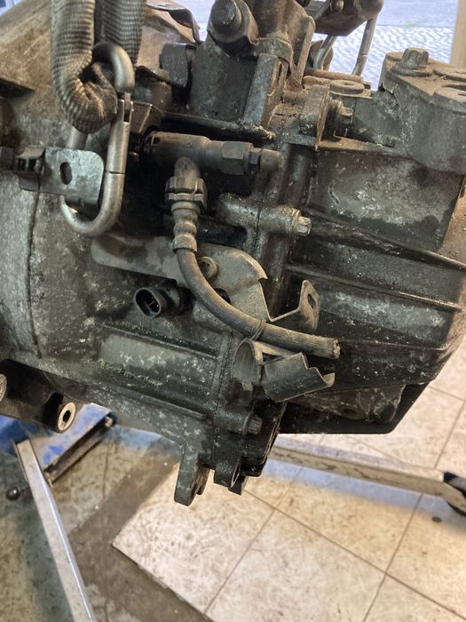 Caixa velocidades opel Zafira 2008