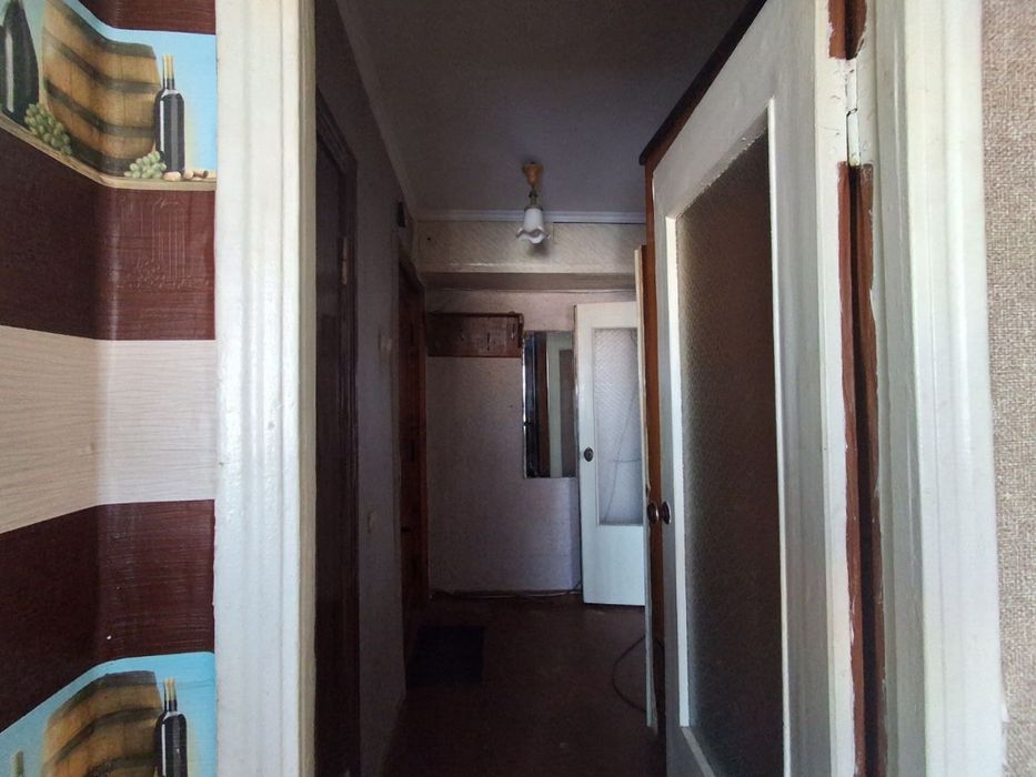 Продаю 1-кімнатну квартиру в м. Ромни, район 5-ї школи