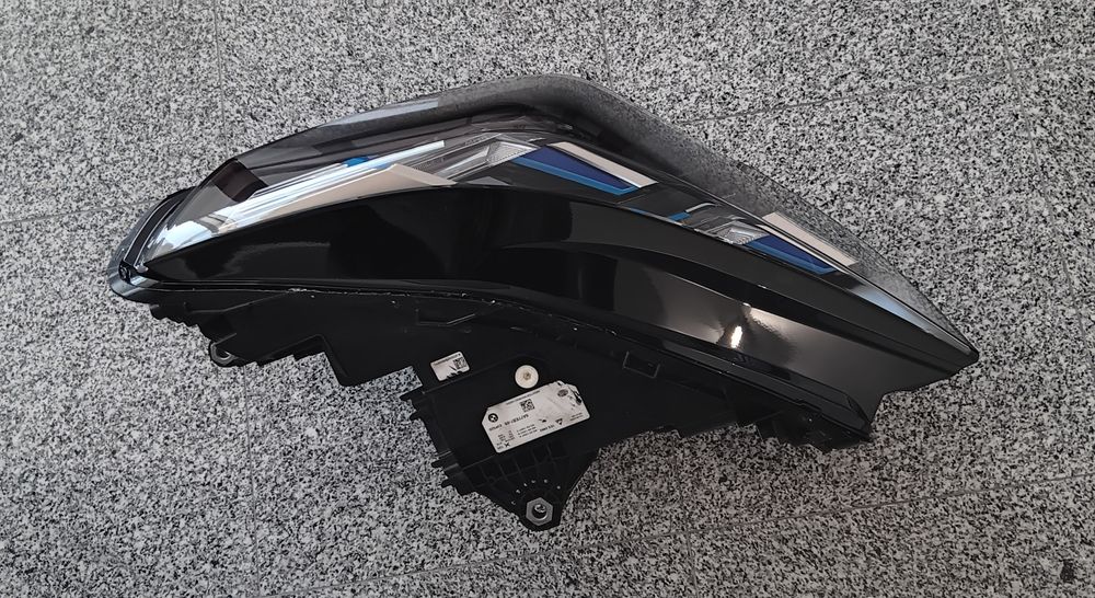 Farol BMW X2 Full LED 2024+ Esquerdo