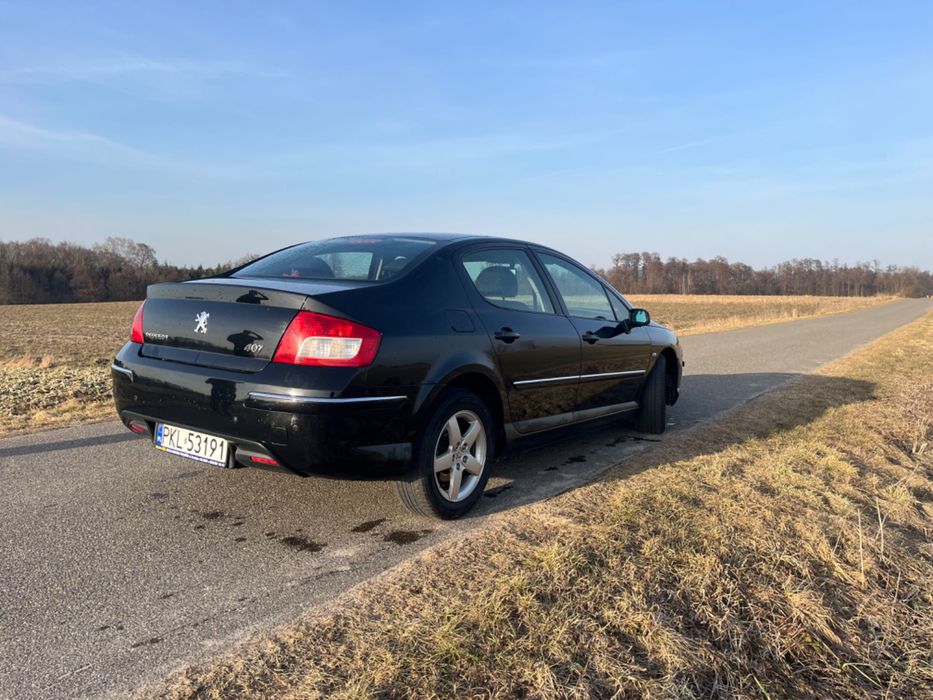Peugeot 407 sedan