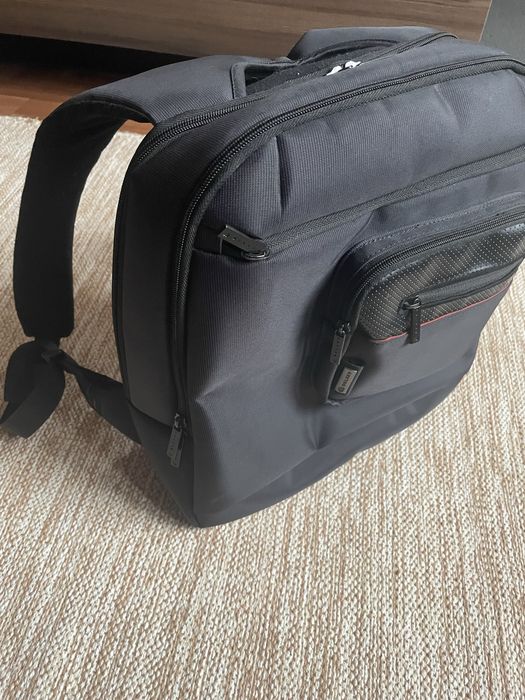 фирменный рюкзак Delsey Parvis Plus