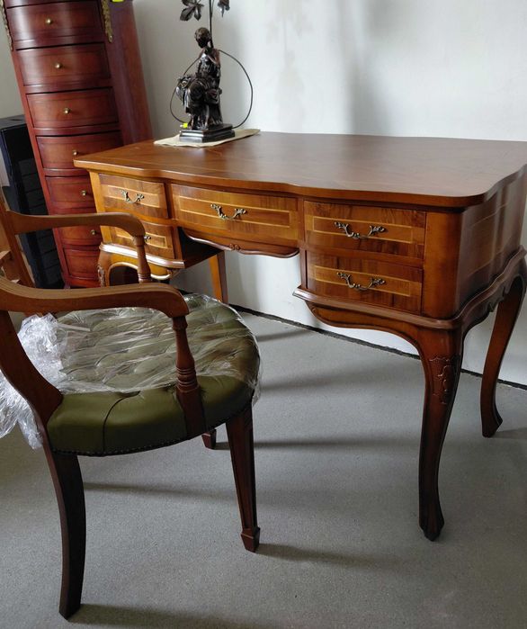 Stylowe eleganckie biurko ludwikowskie intarsjowane