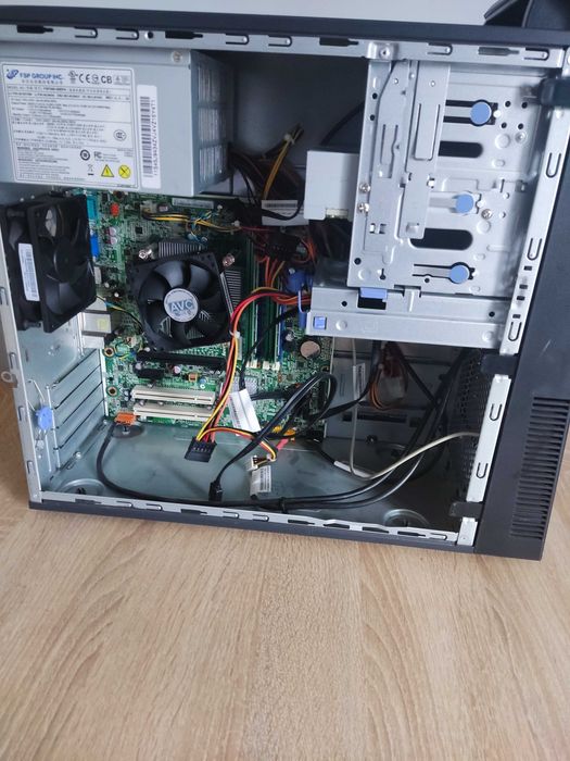 Komputer Stacjonarny i5-2400 8GB Ram 240GB SSD Windows 10 Pro