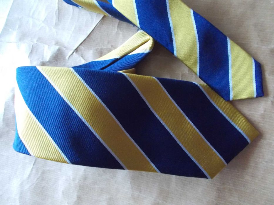 CHARLES TYRWHITT Premium  Krawat Nowy Jedwab  UK